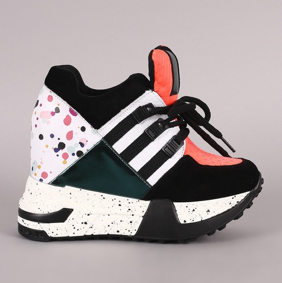 Last Size 6.5**🖤🍂Paint Splatter Lace-Up Platform - Picture 4 of 8